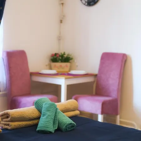 Ld U Strogom Centru * Novi Sad